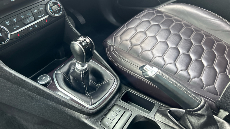 Ford Fiesta Vignale 1.0 EcoBoost 140 5dr Petrol Hatchback